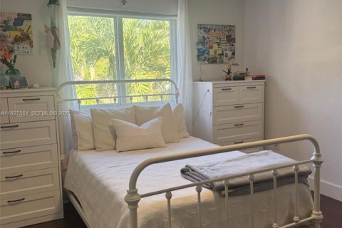 Снять в аренду виллу или дом в Дорал, Флорида 4 спальни, 271.55м2, № 1987718 - фото 15