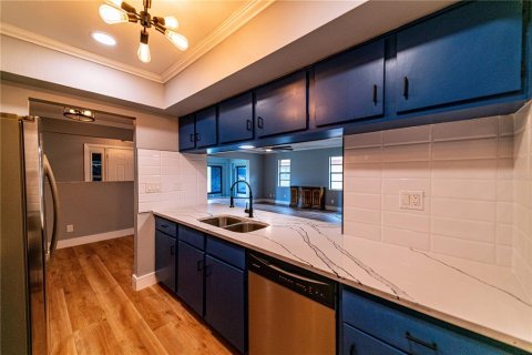 Condo in Largo, Florida, 2 bedrooms  № 1797763 - photo 16