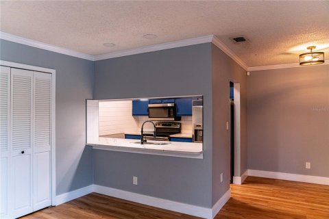 Condo in Largo, Florida, 2 bedrooms  № 1797763 - photo 11