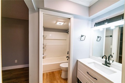 Condo in Largo, Florida, 2 bedrooms  № 1797763 - photo 30