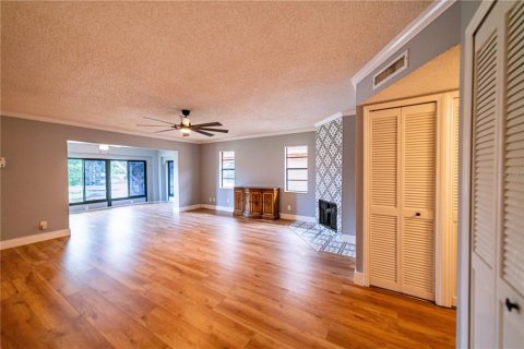 Condo in Largo, Florida, 2 bedrooms  № 1797763 - photo 6