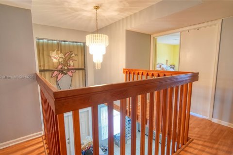 Townhouse in Davie, Florida 3 bedrooms, 228.26 sq.m. № 1809771 - photo 20