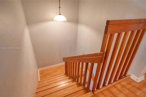 Townhouse in Davie, Florida 3 bedrooms, 228.26 sq.m. № 1809771 - photo 19