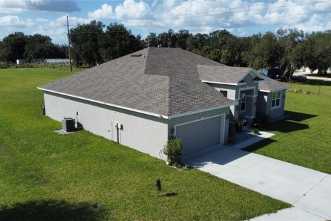 Villa ou maison à vendre à Bartow, Floride: 4 chambres, 223.62 m2 № 2433690 - photo 2