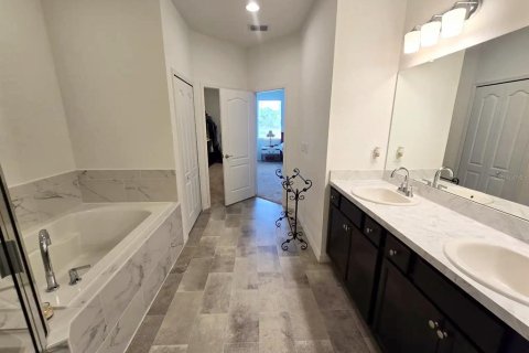 Villa ou maison à vendre à Bartow, Floride: 4 chambres, 223.62 m2 № 2433690 - photo 30
