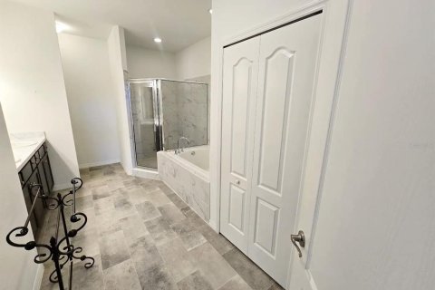 Villa ou maison à vendre à Bartow, Floride: 4 chambres, 223.62 m2 № 2433690 - photo 29