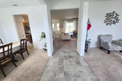 Villa ou maison à vendre à Bartow, Floride: 4 chambres, 223.62 m2 № 2433690 - photo 9