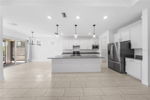 Villa ou maison à vendre à Punta Gorda, Floride: 3 chambres, 193.61 m2 № 2339328 - photo 11