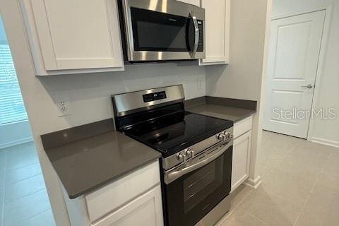Casa en alquiler en Orlando, Florida, 3 dormitorios, 165.55 m2 № 1873372 - foto 9