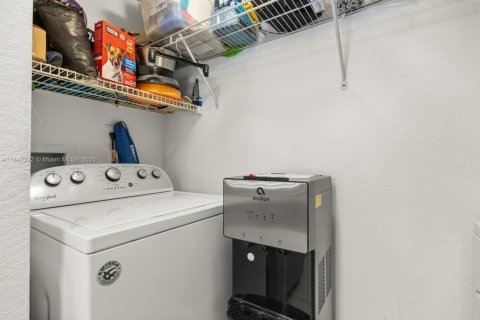 Condo in Orlando, Florida, 2 bedrooms  № 1849244 - photo 14