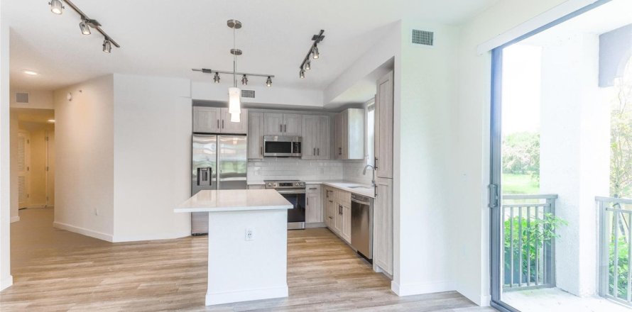 Apartment in Sunrise, Florida 1 bedroom, 72.09 sq.m. № 2399948
