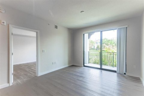 Apartment in Sunrise, Florida 1 bedroom, 72.09 sq.m. № 2399948 - photo 4