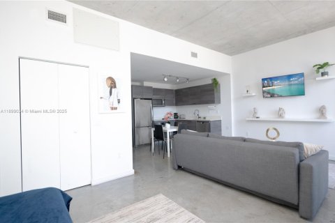 Copropriété à louer à Miami, Floride: 49.52 m2 № 1951324 - photo 6