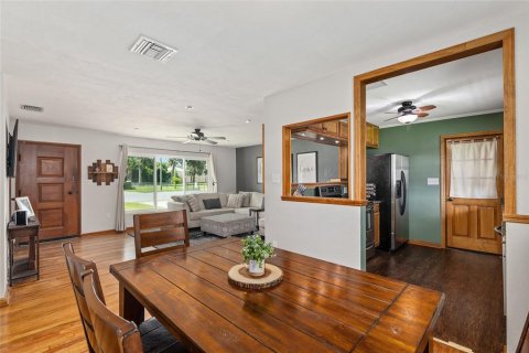 House in Ocala, Florida 3 bedrooms, 103.86 sq.m. № 1899502 - photo 5