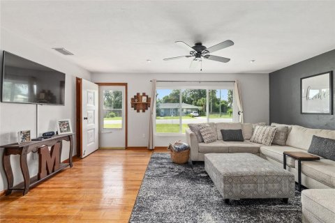 House in Ocala, Florida 3 bedrooms, 103.86 sq.m. № 1899502 - photo 22