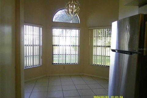 Villa ou maison à louer à Orlando, Floride: 3 chambres, 135.92 m2 № 2310823 - photo 6