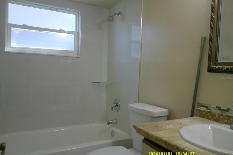 Villa ou maison à louer à Orlando, Floride: 3 chambres, 135.92 m2 № 2310823 - photo 19