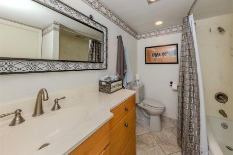 Condominio en venta en Venice, Florida, 2 dormitorios, 112.23 m2 № 1652532 - foto 30