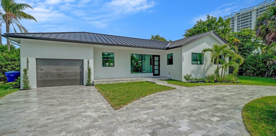 Villa ou maison à Riviera Beach, Floride 4 chambres, 260.13 m2 № 2178068
