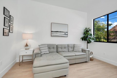 Villa ou maison à louer à Riviera Beach, Floride: 4 chambres, 260.13 m2 № 2178068 - photo 29