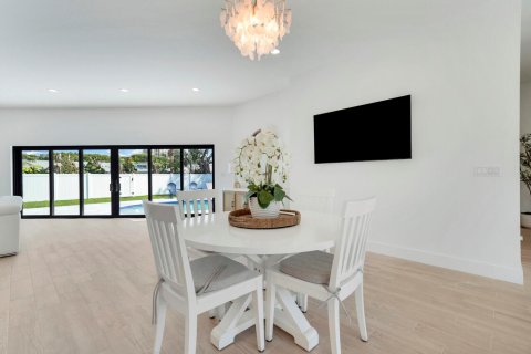 Villa ou maison à louer à Riviera Beach, Floride: 4 chambres, 260.13 m2 № 2178068 - photo 8