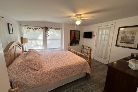 House in Homosassa, Florida 4 bedrooms, 227.24 sq.m. № 1750007 - photo 14