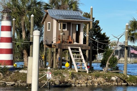 House in Homosassa, Florida 4 bedrooms, 227.24 sq.m. № 1750007 - photo 29