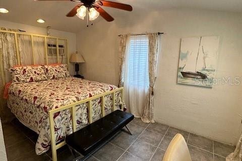 House in Homosassa, Florida 4 bedrooms, 227.24 sq.m. № 1750007 - photo 17