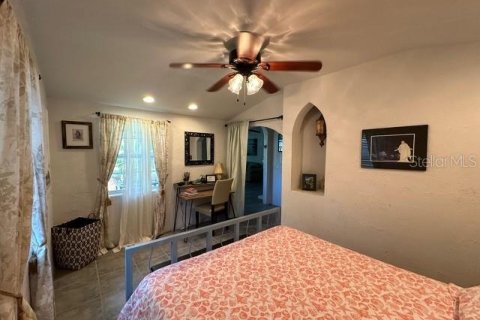 House in Homosassa, Florida 4 bedrooms, 227.24 sq.m. № 1750007 - photo 16