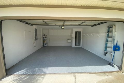 House in Palm Harbor, Florida 3 bedrooms, 196.4 sq.m. № 1856510 - photo 9