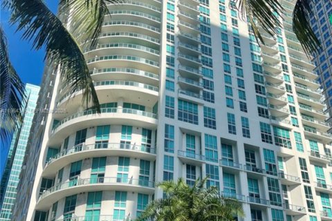 Copropriété à louer à Miami, Floride: 2 chambres, 93.46 m2 № 2026771 - photo 6