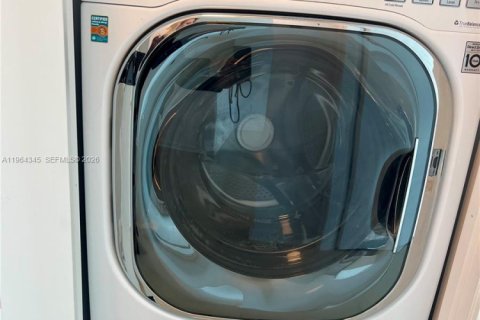 Copropriété à louer à Miami, Floride: 2 chambres, 93.46 m2 № 2026771 - photo 21