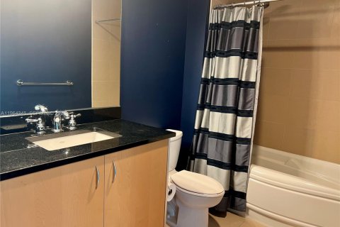 Copropriété à louer à Miami, Floride: 2 chambres, 93.46 m2 № 2026771 - photo 16