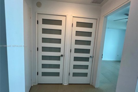 Copropriété à louer à Miami, Floride: 2 chambres, 93.46 m2 № 2026771 - photo 20