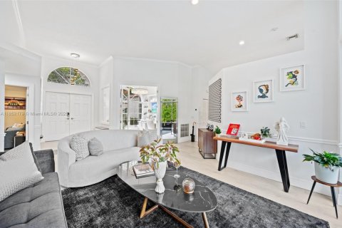 Casa en venta en Weston, Florida, 5 dormitorios, 242.2 m2 № 1875709 - foto 7