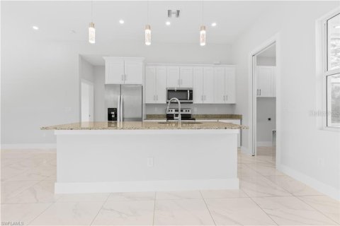 Casa en venta en Naples, Florida, 3 dormitorios, 148.46 m2 № 1827274 - foto 8