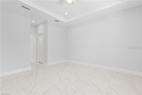 Casa en venta en Naples, Florida, 3 dormitorios, 148.46 m2 № 1827274 - foto 12