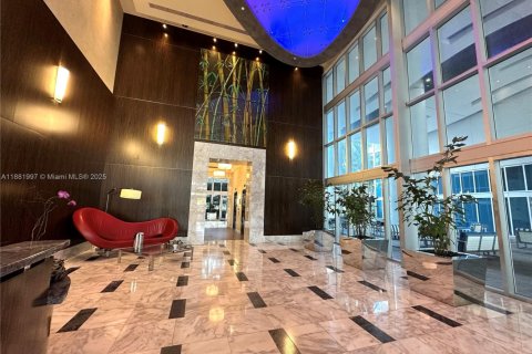 Copropriété à vendre à Miami, Floride: 1 chambre, 78.78 m2 № 1924832 - photo 7
