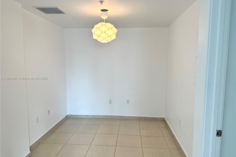 Copropriété à vendre à Miami, Floride: 1 chambre, 78.78 m2 № 1924832 - photo 21