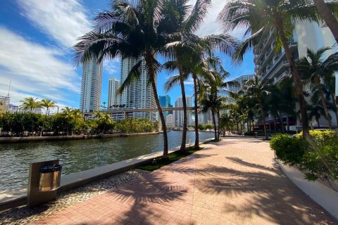 Copropriété à vendre à Miami, Floride: 1 chambre, 78.78 m2 № 1924832 - photo 3