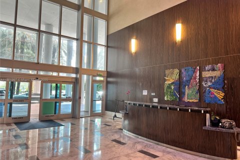 Copropriété à vendre à Miami, Floride: 1 chambre, 78.78 m2 № 1924832 - photo 6