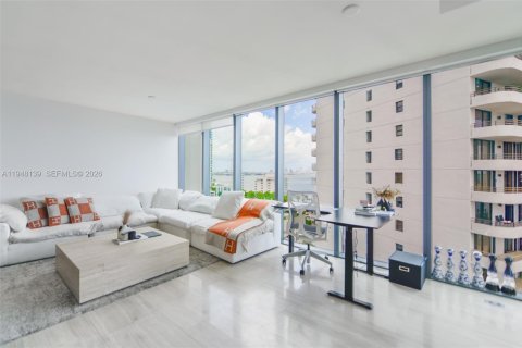 Снять в аренду кондоминиум в Майами, Флорида 2 спальни, 105.63м2, № 2004634 - фото 6