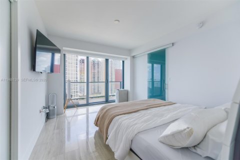 Снять в аренду кондоминиум в Майами, Флорида 2 спальни, 105.63м2, № 2004634 - фото 11