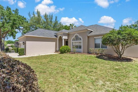 House in Leesburg, Florida 3 bedrooms, 205.41 sq.m. № 1647686 - photo 2