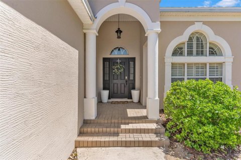 House in Leesburg, Florida 3 bedrooms, 205.41 sq.m. № 1647686 - photo 6
