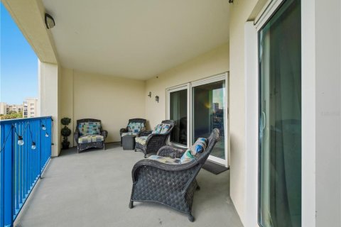 Condo in New Smyrna Beach, Florida, 2 bedrooms  № 2109284 - photo 29