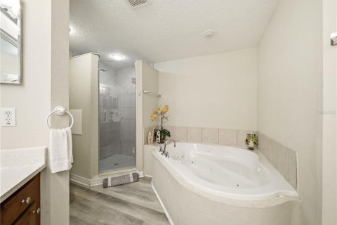 Condo in New Smyrna Beach, Florida, 2 bedrooms  № 2109284 - photo 22