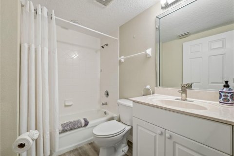 Condo in New Smyrna Beach, Florida, 2 bedrooms  № 2109284 - photo 26
