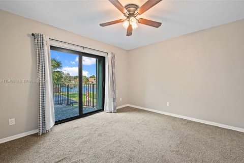 Купить таунхаус в Дейви, Флорида 3 спальни, 153.66м2, № 2009344 - фото 22