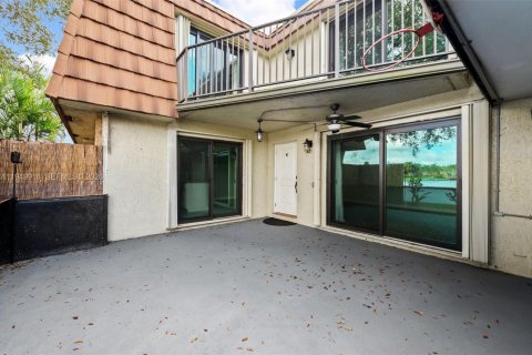 Купить таунхаус в Дейви, Флорида 3 спальни, 153.66м2, № 2009344 - фото 5